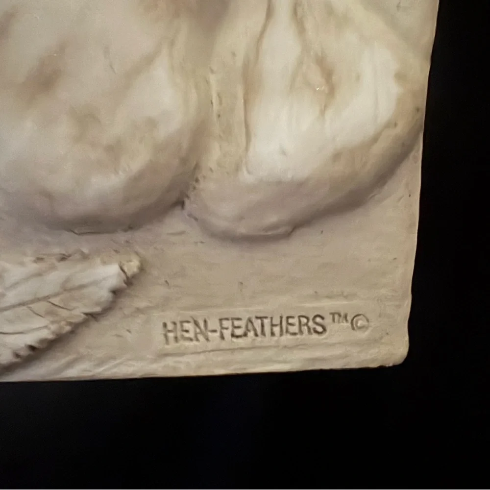 Vintage Hen Feathers Vase 9” Raised Fruit Country Estate - Ralph Lauren Decor
